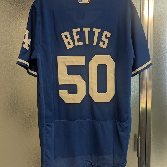 Mookie Betts Dodgers jersey #50 - Picture 4 of 5